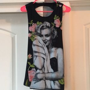 Marilyn Monroe shirt open back muscle tee